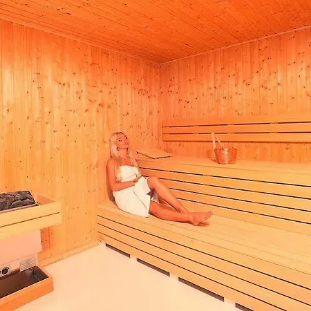 Hotel Adam & Eve 4*